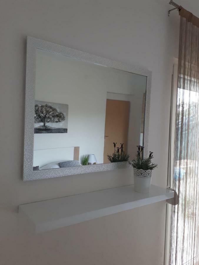 Cozy Apartment Josipa Privlaka  Exterior photo